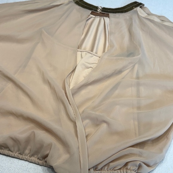 bebe Beige Blouse with Gold Metal Trim & Open Back - Size XS - Picture 11 of 16